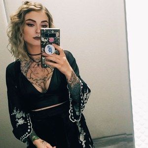 Meet your Posher, Amber